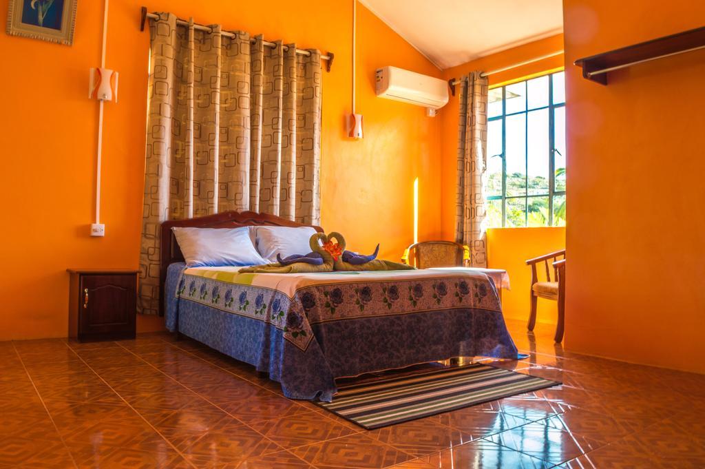 Merlin Guest House Nouvelle Decouverte Экстерьер фото