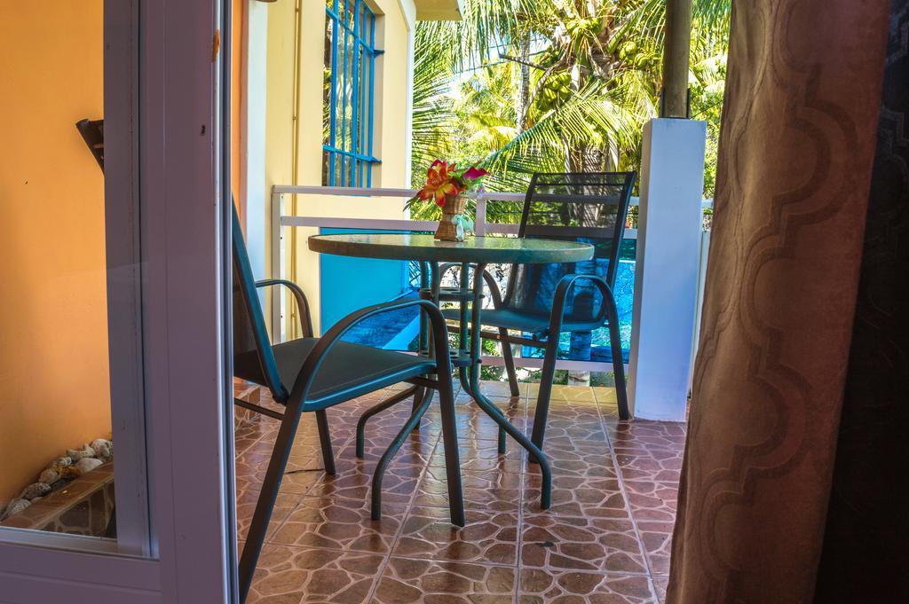 Merlin Guest House Nouvelle Decouverte Экстерьер фото