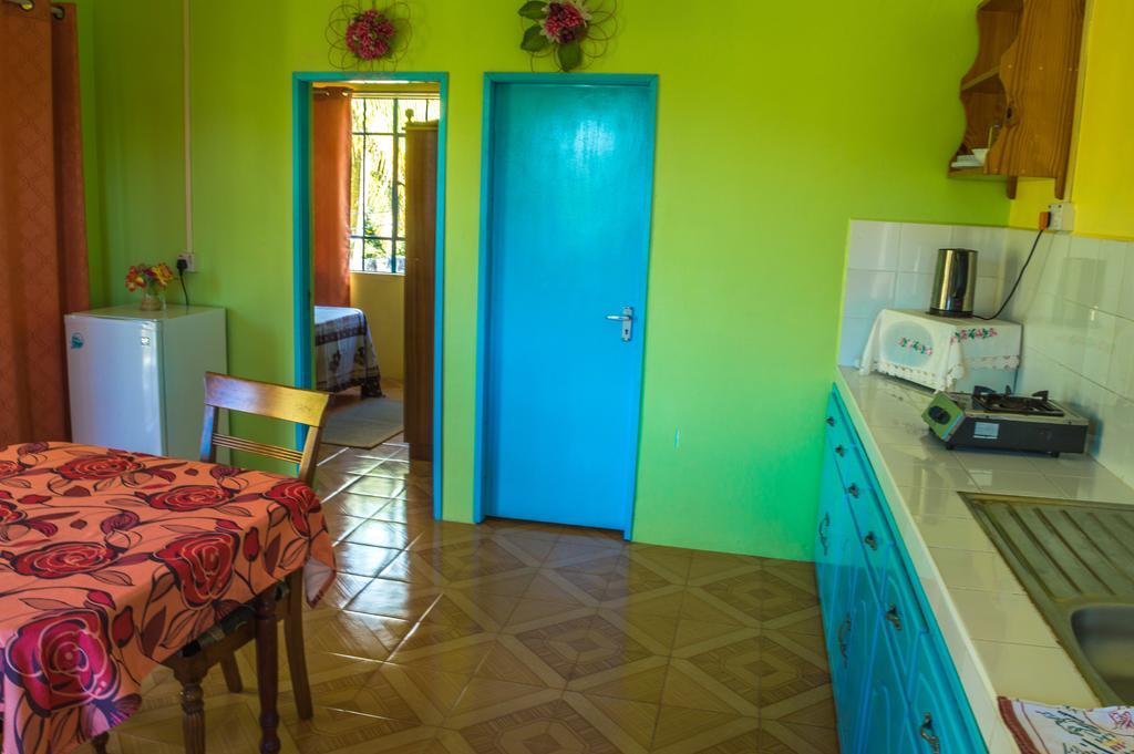 Merlin Guest House Nouvelle Decouverte Экстерьер фото