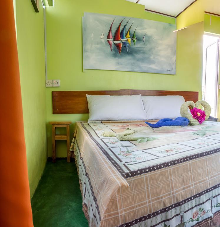 Merlin Guest House Nouvelle Decouverte Экстерьер фото